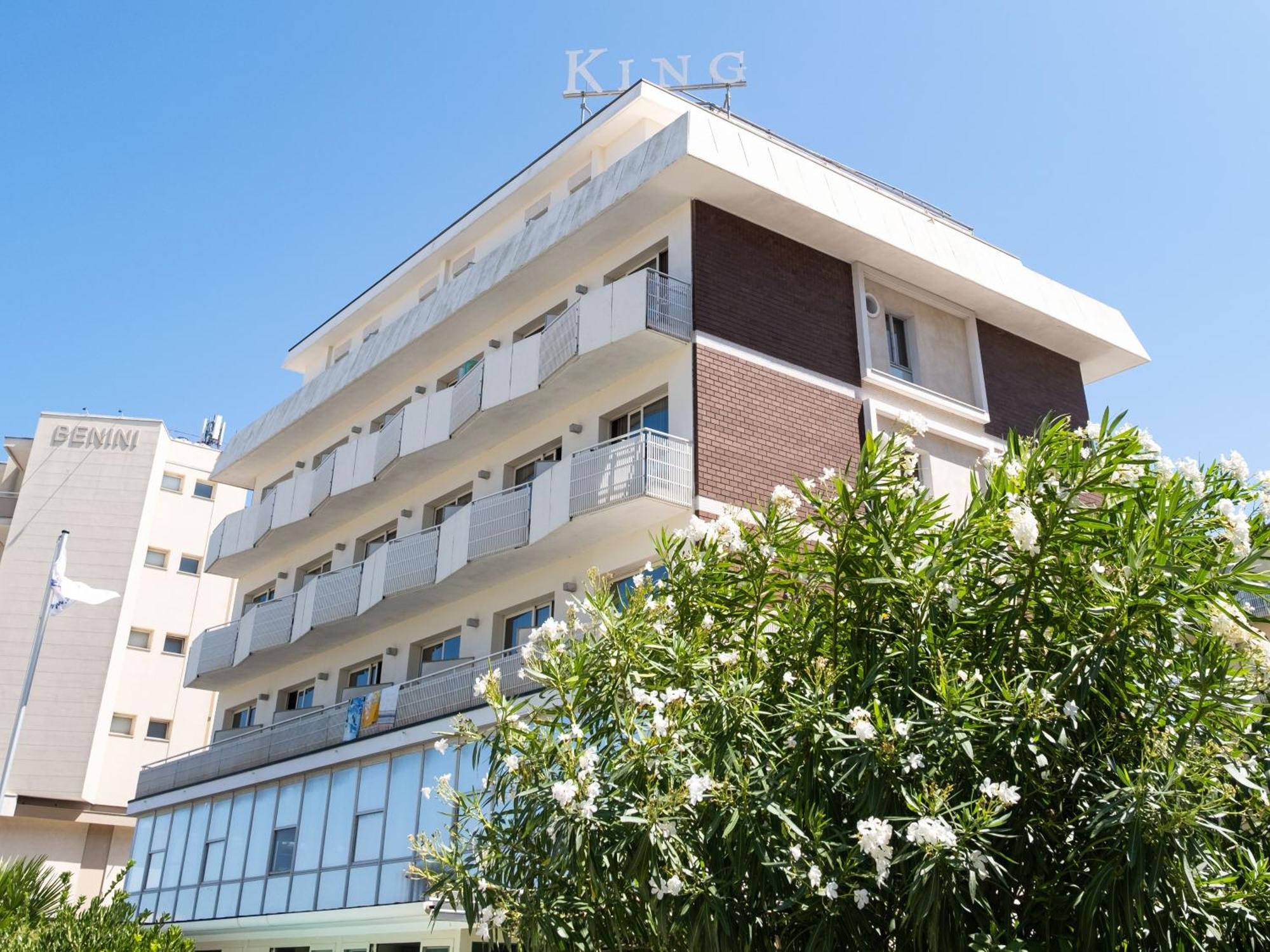 Hotel King - Azzurro Club Milano Marittima Esterno foto