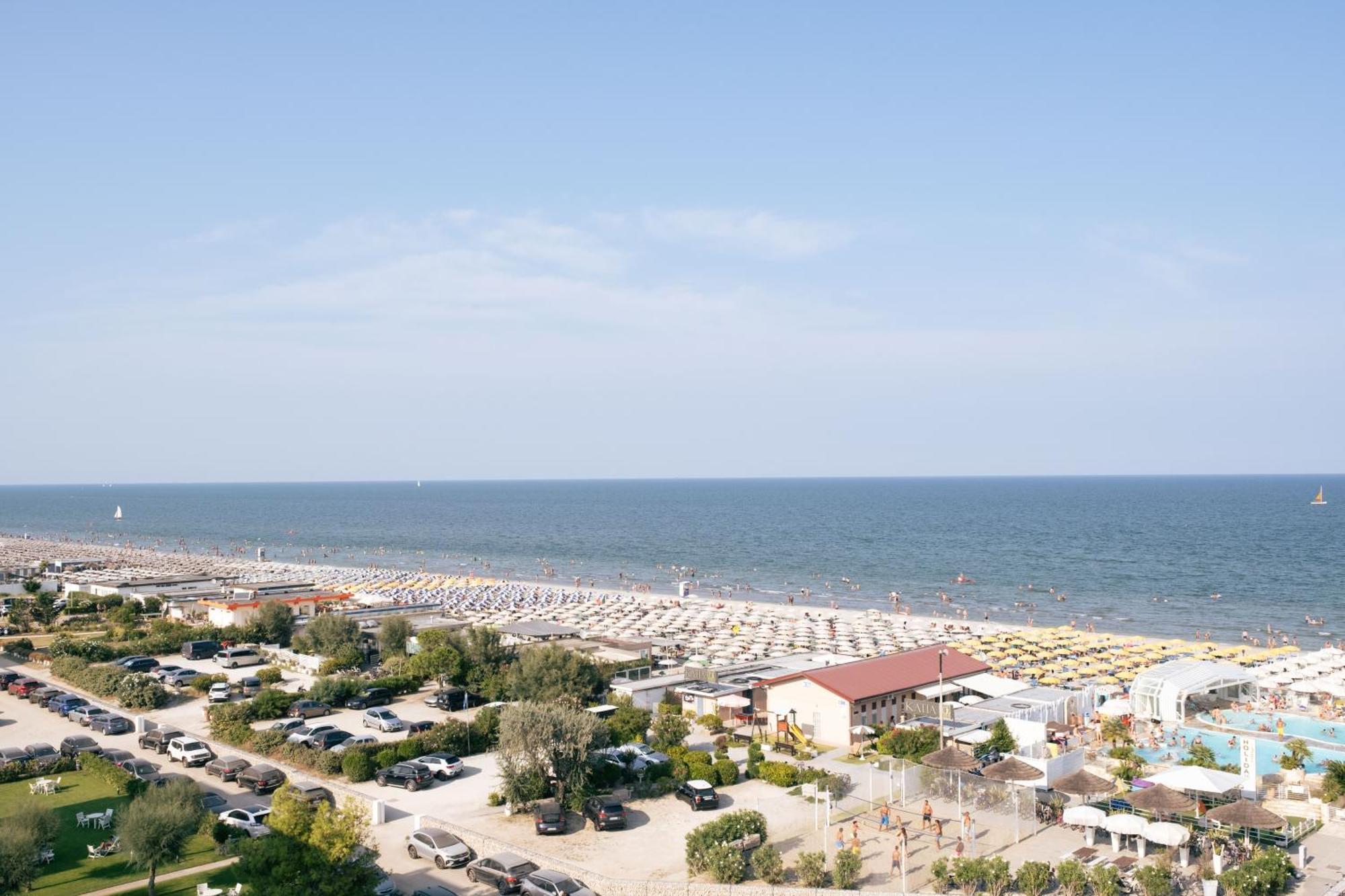 Hotel King - Azzurro Club Milano Marittima Esterno foto