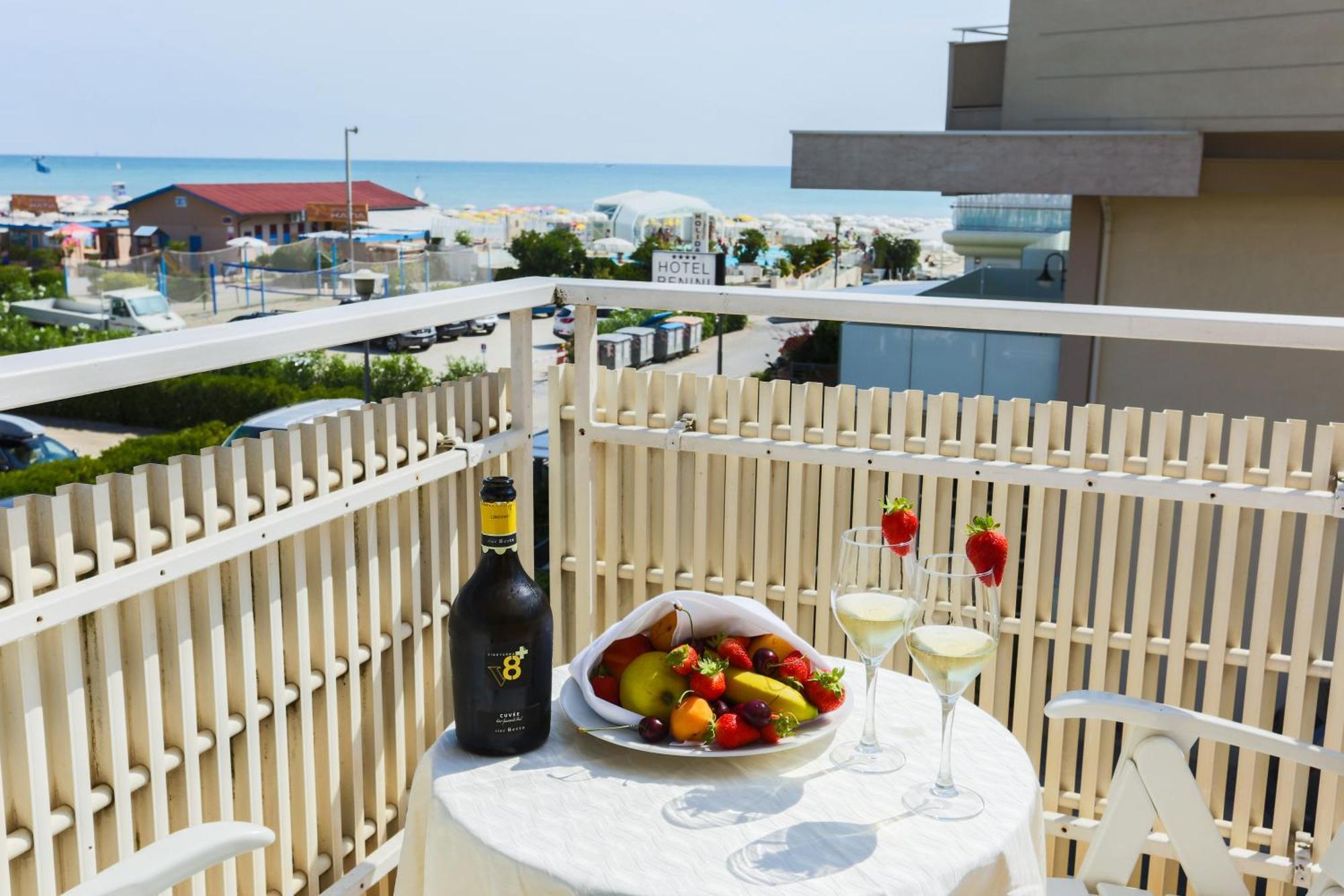 Hotel King - Azzurro Club Milano Marittima Esterno foto