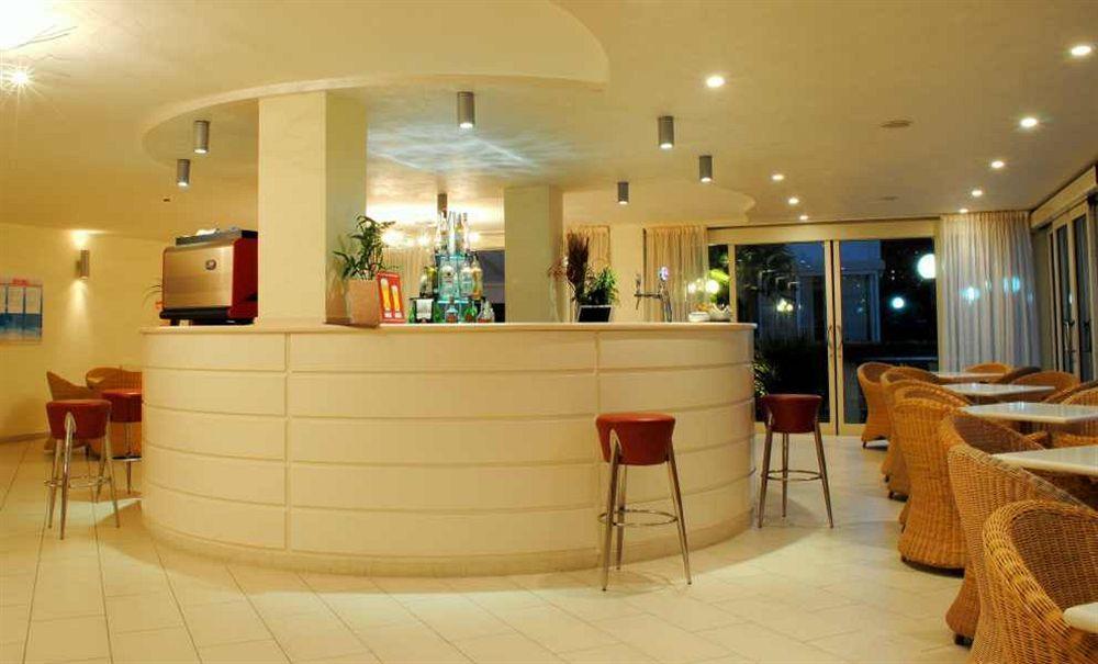 Hotel King - Azzurro Club Milano Marittima Esterno foto